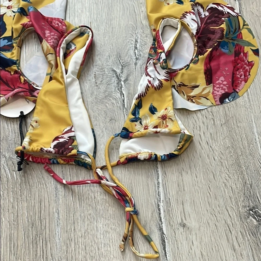 Tularosa Floral Bikini Top